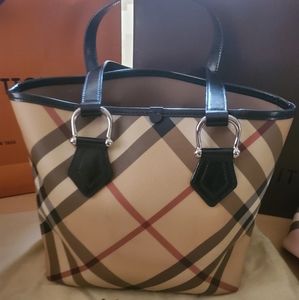 Authentic BURBERRY NOVA CHECK Tote